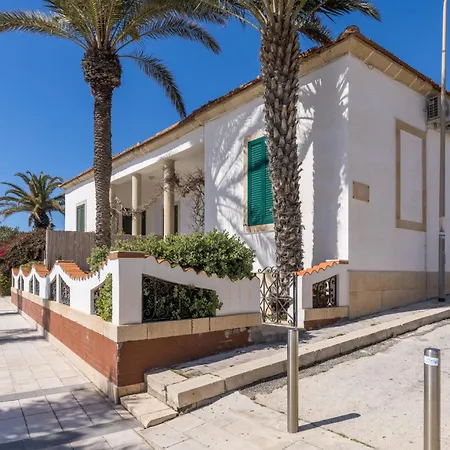 Casa Del Glicine Holiday home *