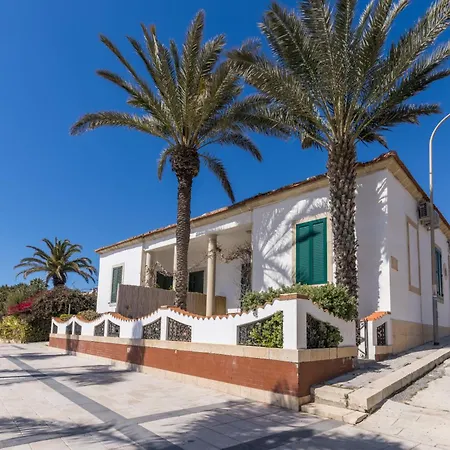 Casa Del Glicine * Marina di Ragusa