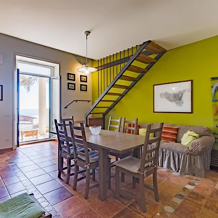 Casa Del Glicine Holiday home Marina di Ragusa