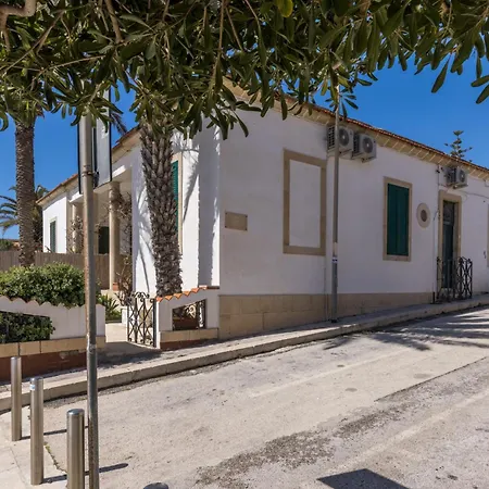 Casa Del Glicine Holiday home