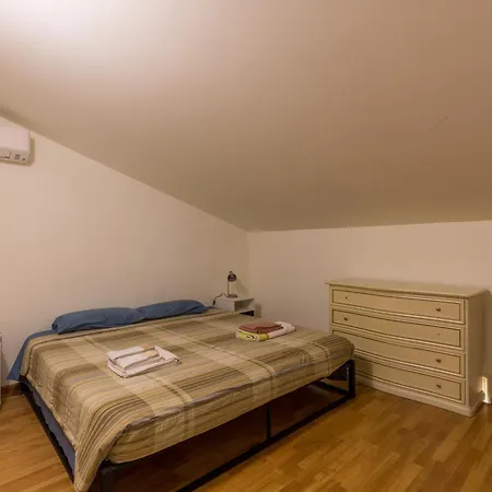 Holiday home Casa Del Glicine *