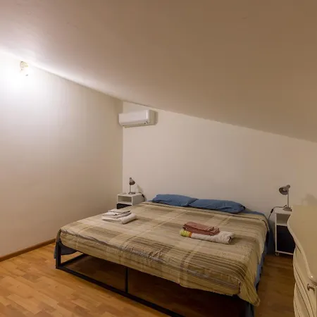 Casa Del Glicine Holiday home *